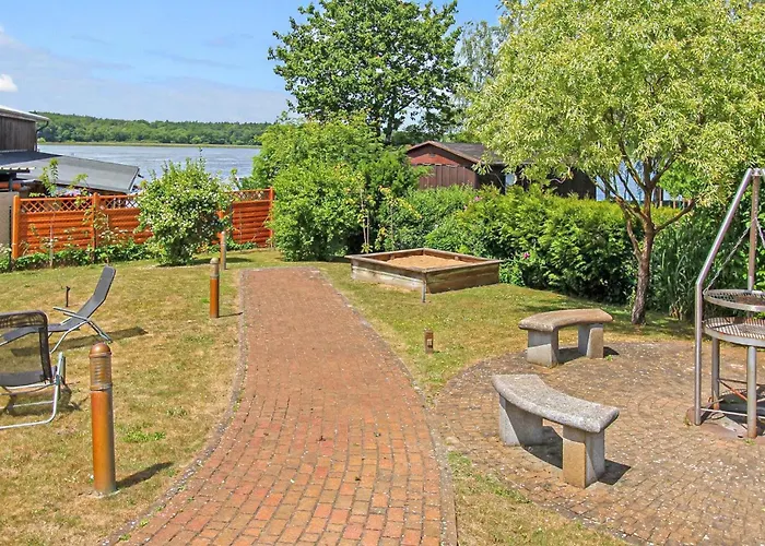 Ferienwohnung Rheinsberg 라인스베르크